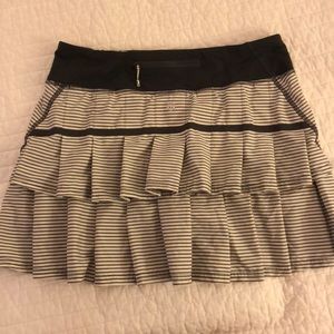 seersucker lululemon skirt